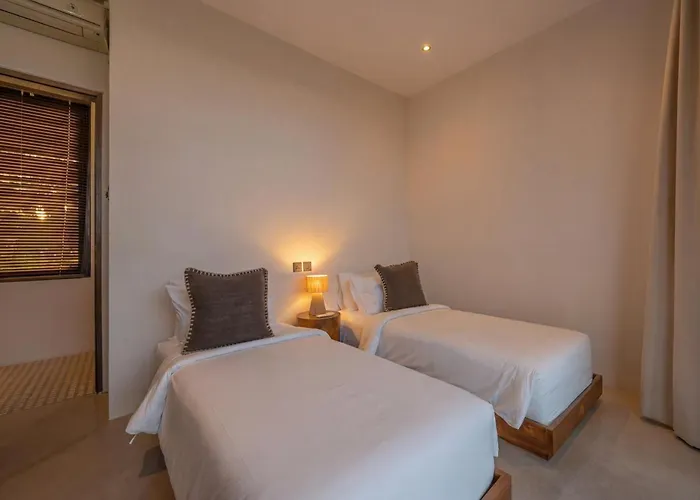 Villa Kadera - 4br Stunning 4 Mins From The Canggu (Bali)